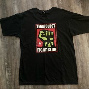 Clinch Gear T-shirt, men’s size Large